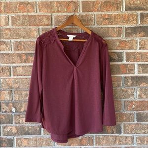 H&M burgundy lace v-neck top